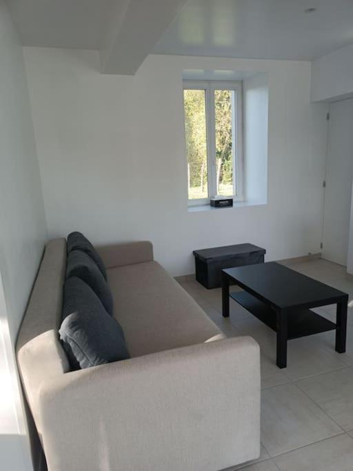 Gite A Travers Champs Colombieres Экстерьер фото