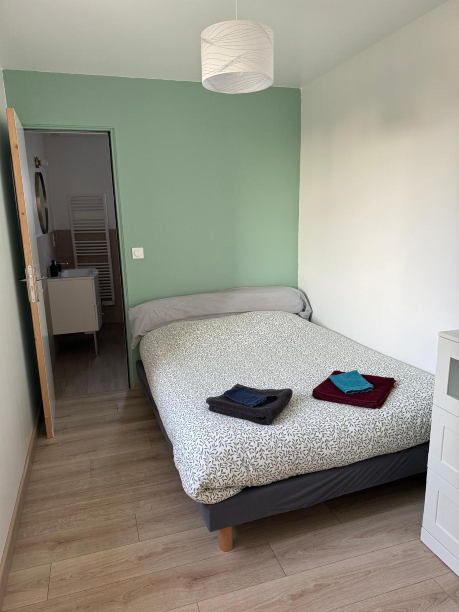 Gite A Travers Champs Colombieres Экстерьер фото